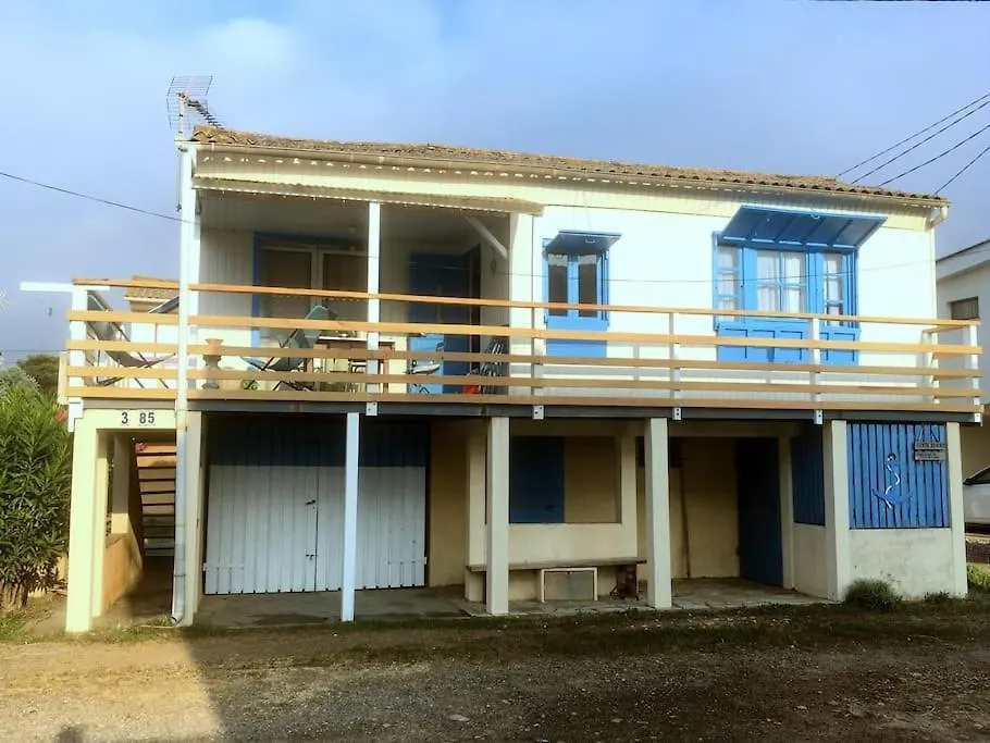 Chalet Bleu Mer - plage des chalets - Gruissan-1